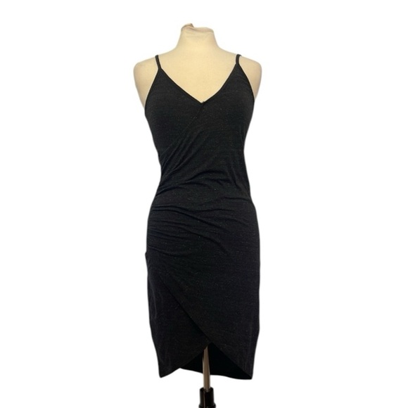 Roxy Bali Bowl Surplice Dress‎ Gray size Medium NWT - Picture 2 of 7